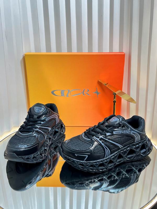 Architect Runner Sneakers